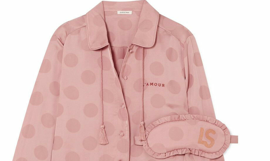 LOVE STORIES:  Set de pijama