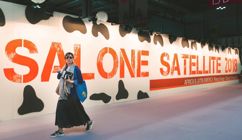 Salón Satellite