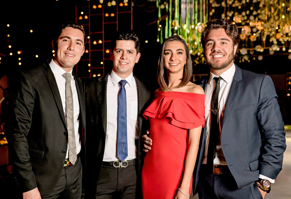 Fer, Santiago, Ana Cecy y Carlos
