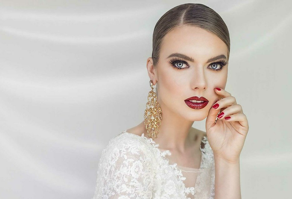 Ekaterina Nikandrova representa a las novias sutiles, elegantes y seguras