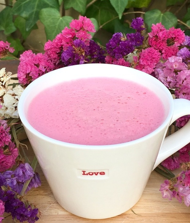 El café rosa se ha popularizado en redes sociales. Foto: Archivo