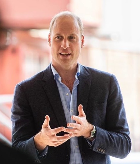 El Príncipe William y  Carlos dejan la cuarentena y hacen sus primeros actos públicos