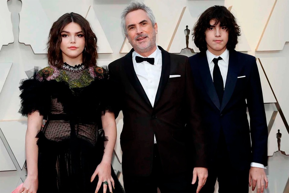 Alfonso Cuarón hace su primera aparición en TikTok con su hija (Foto: Instagram @bucuaron)