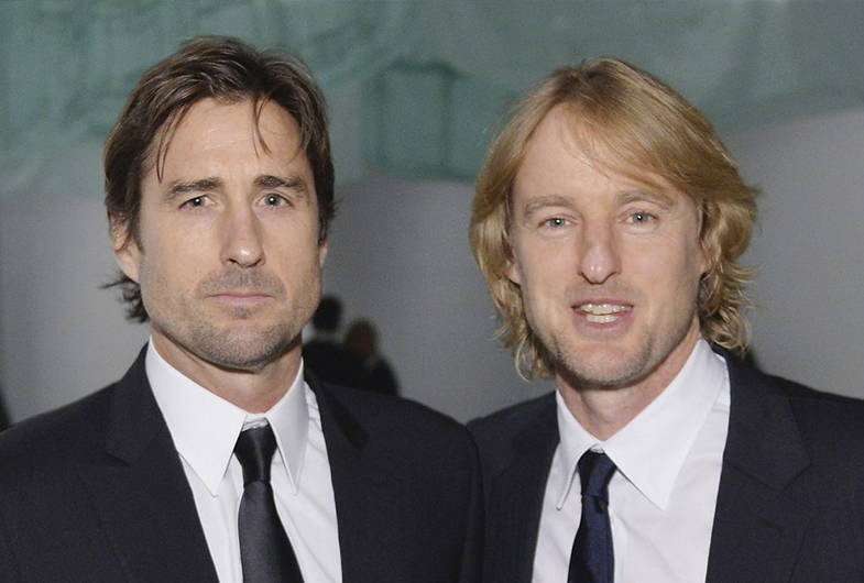 El par de actores, Owen Wilson y Luke Wilson, son hermanos e incluso han salido juntos en escena.