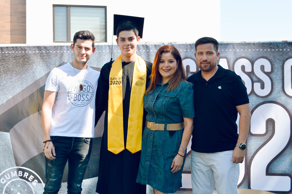 Diego, Andrés, Cristina y Omar