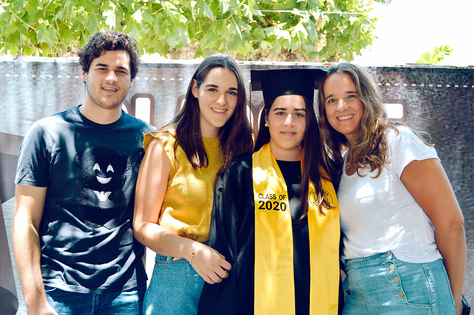 Marcos, Cristy, Pili y Cristy