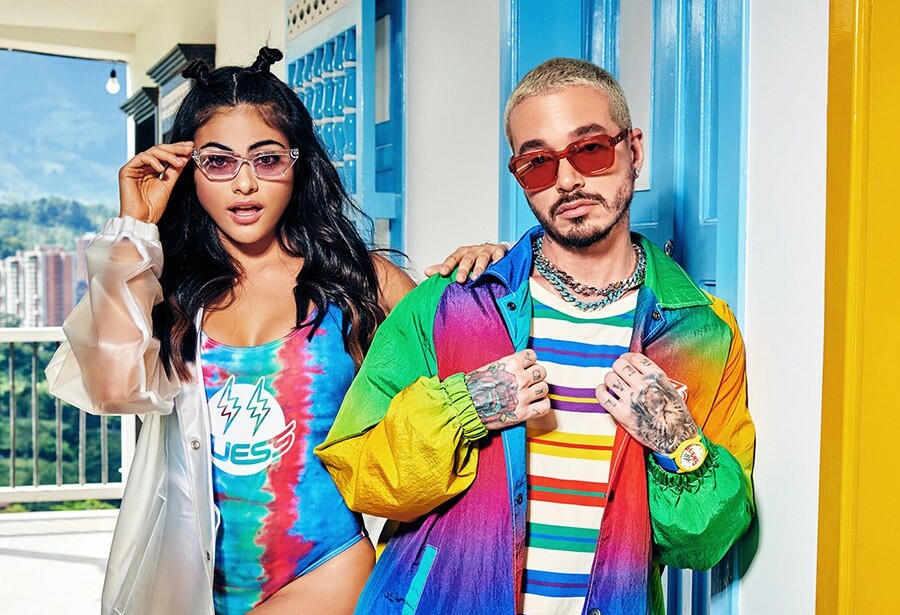 J Balvin colabora con Guess