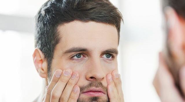 Los varones actuales están más interesados en cuidar su piel, reconocen dermatólogos.