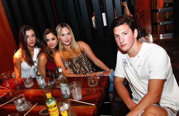 Ana Paula García, Andrea Luna, Dinora Cavazos y David Elizondo