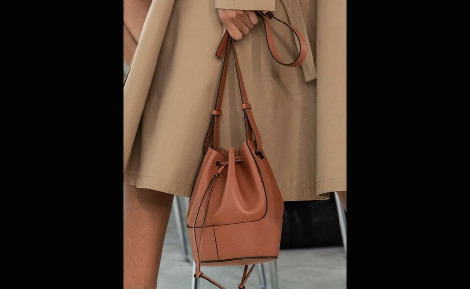 Bucket bag / Loewe