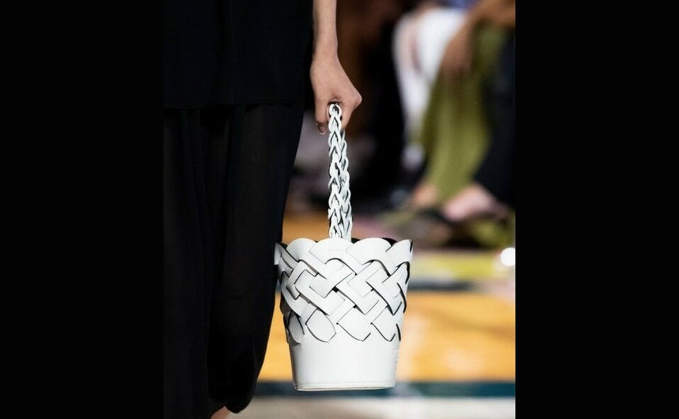 Bucket bag / Prada