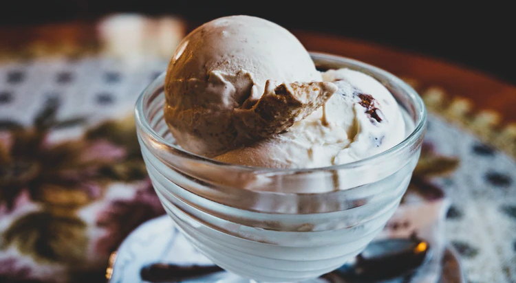 El helado prebiótico sabor chocolate y de frutos rojos está en proceso de comercialización (Foto: Cortesía)