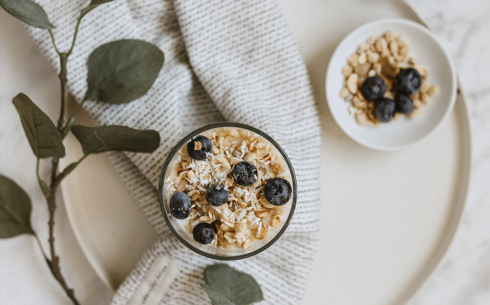 Sigue los pasos para hacer esta sencilla y deliciosa granola casera. Fotografía de Ellie Elien / Unsplash