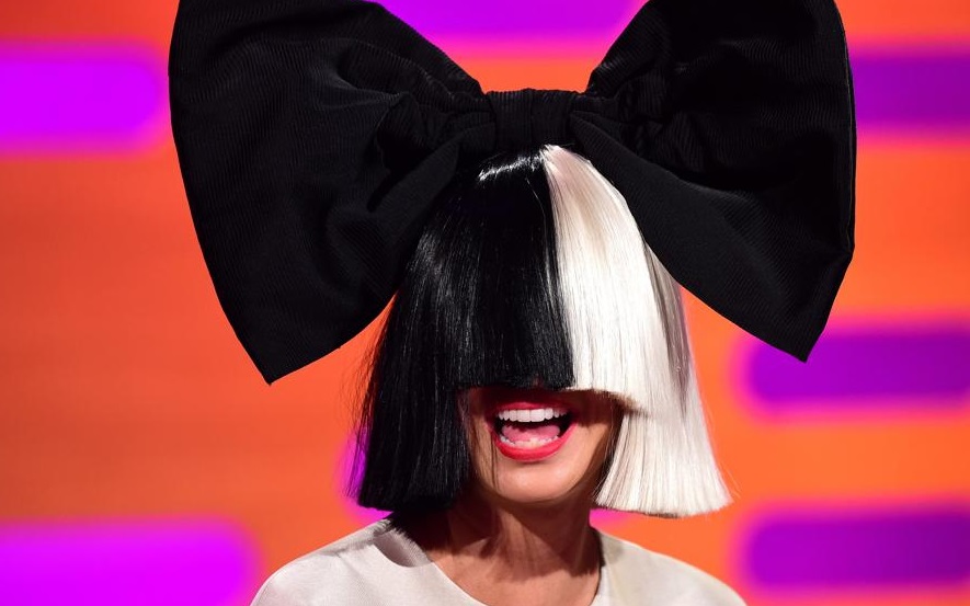Sia apenas se convirtió en madre ¡y ya es abuela! (Foto: Instagram)