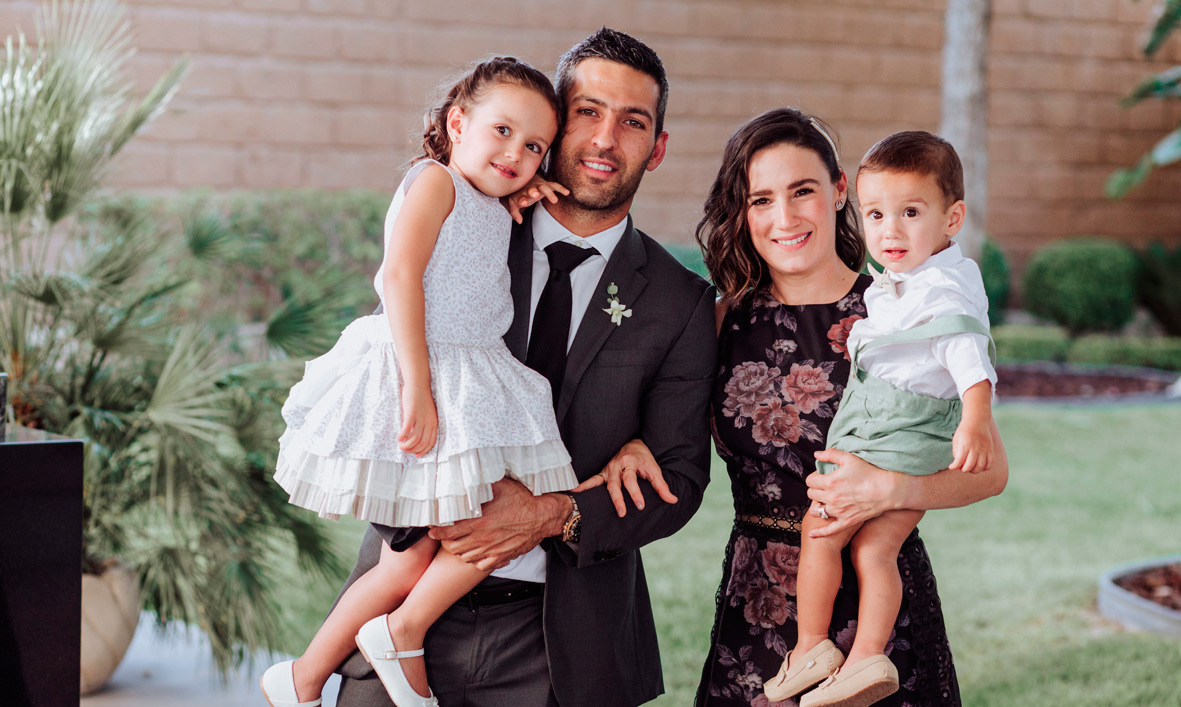 Mila, Juan, Mariana y Juanito