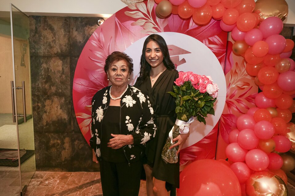 Josefina Briseño y Anapau Ozumbilla. Foto: Carlos Dayan Aparicio.