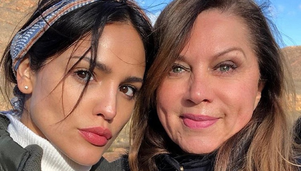 Eiza González recuerda la promesa que le hizo a su mamá ¡hace 20 años! (Foto: Instagram)