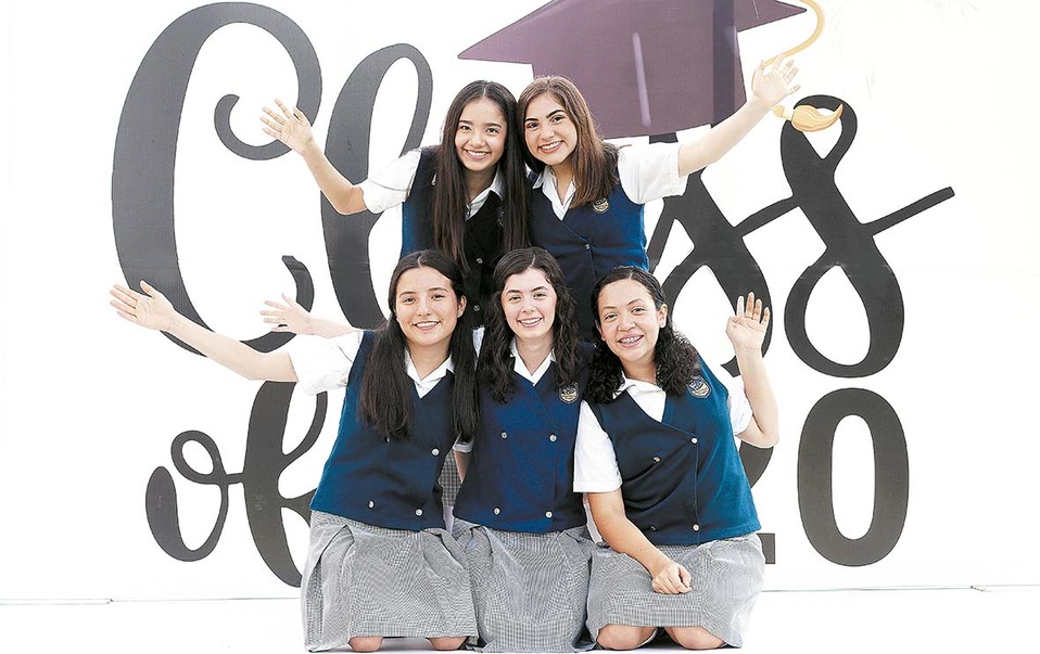 Hannia Jiménez, Mariela Jómez, Camila Martínez, Ana Sofía Andonie y Jennifer Muñoz  / Foto: José Chang