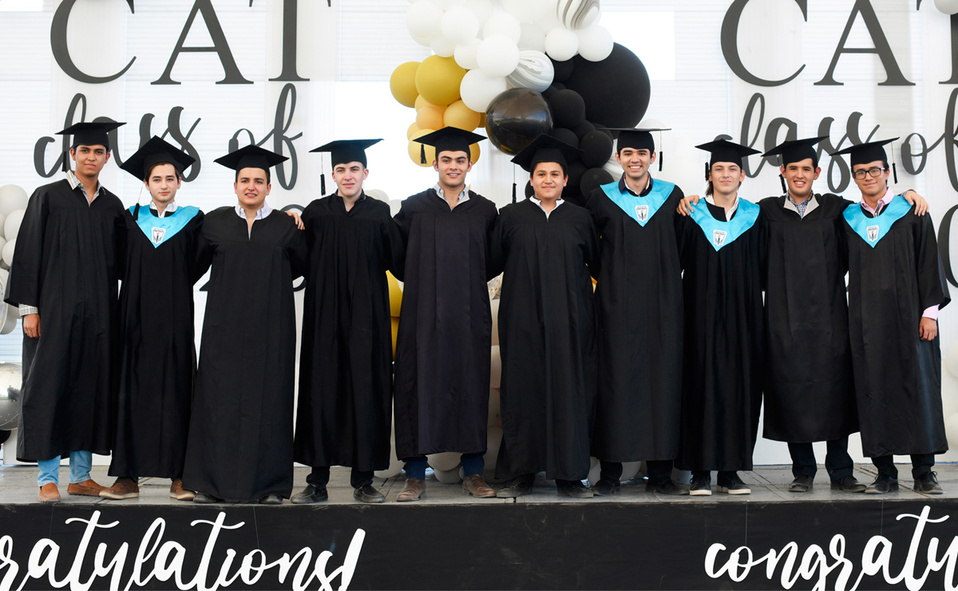 Sebastián, Rodrigo, Alejandro, Andrés, Juan Carlos, Javier, Luis, Ricardo, José Daniel y Rafael