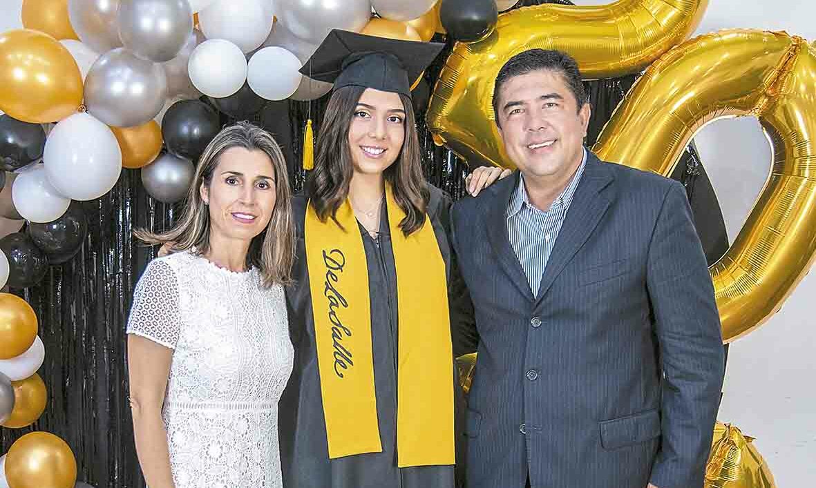 Nadia de Mata, Ana Paula Mata e Isidro Mata / Foto: Edder Vela