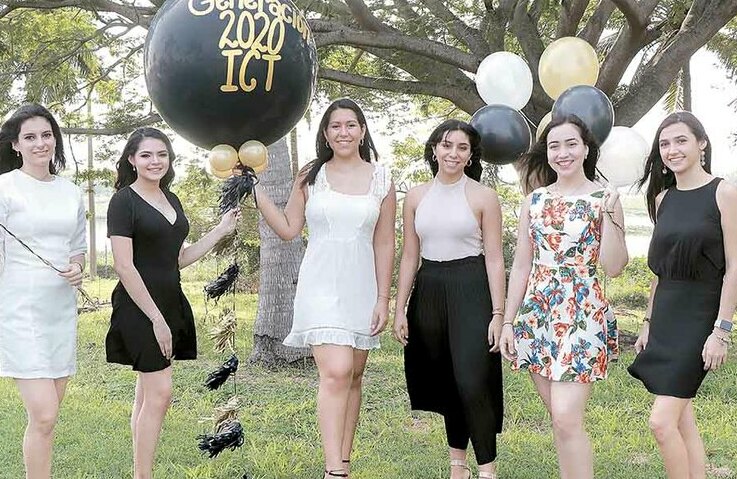 Iris Ascensión, Daira Parga, Fátima Morales, Ceci Roux, Camila Delgado y Majo Orta / Foto: Dennis Hernández