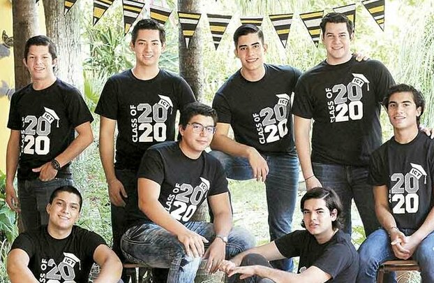 Miguel Martínez, Edgardo Posadas,  Javier Olivares, Alejandro Plaza, Enrique Cruz, Mauricio Contreras, Julio Quintanilla y Santiago Jiménez / Foto: Jó