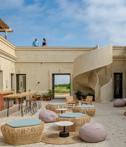 El Cuartel del Mar, el nuevo restaurante frente al mar de España