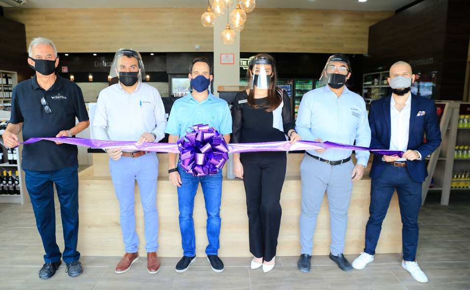 Ramiro Garza, Alfonso Pecino, Eugenio Morales, Claudia Rivera, Marcos Cantú y Genaro Barbosa / Fotos: Daniel Saldívar