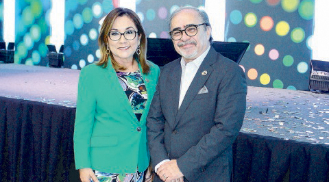Lilia Velazco Del Ángel y José Sierra / Dennis Hernández