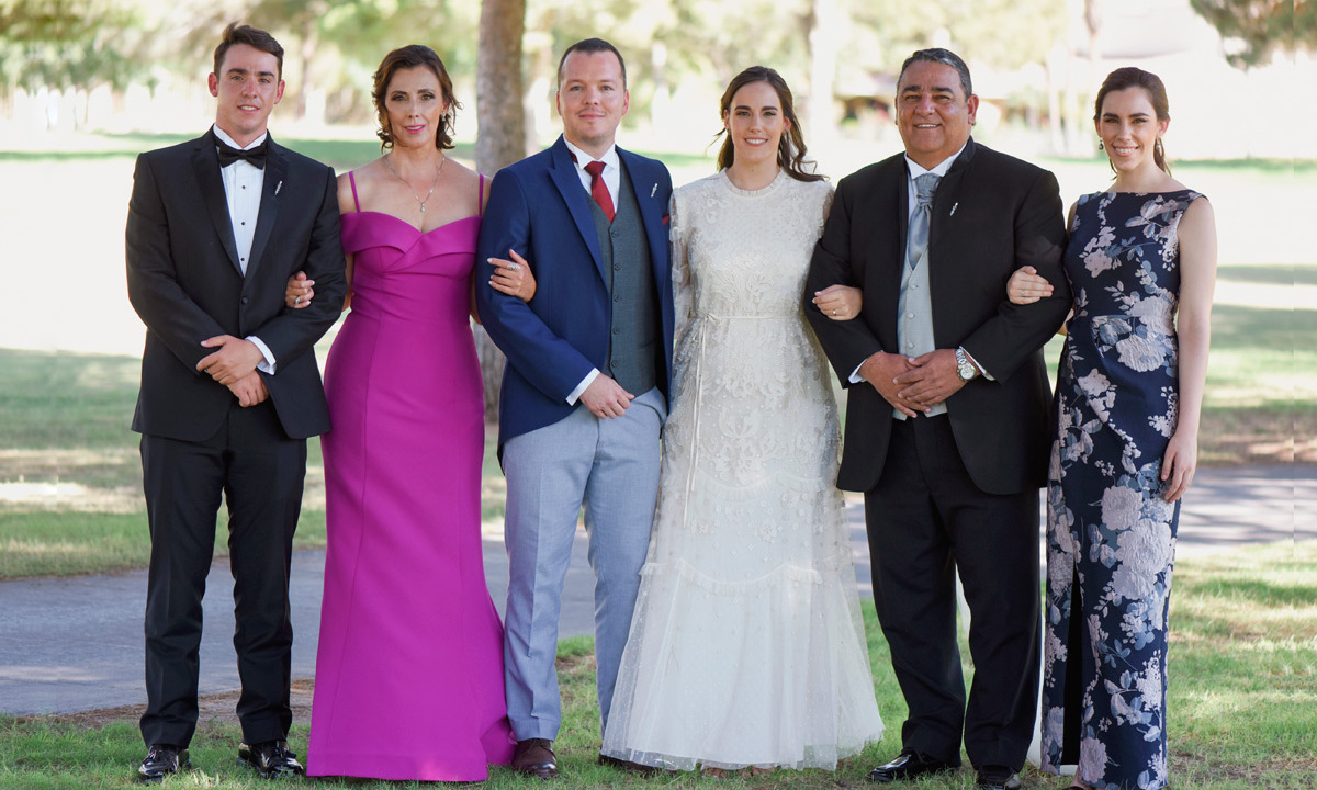 Familia de la novia. Eduardo, Rosario, Alejandro, Daniela, Eduardo y Rosario