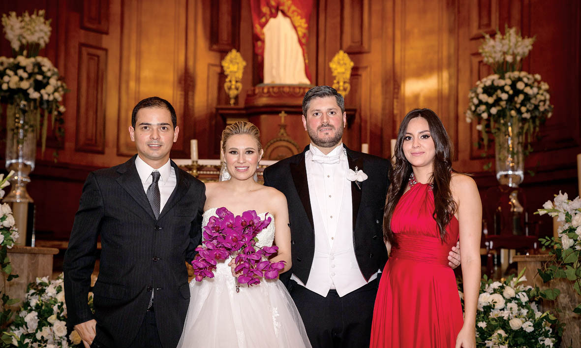 David Cobos, Andrea Loperena Báez, Mauricio García Gómez y  Melissa Méndez de Cobos / Foto: Monlee Photo & Film