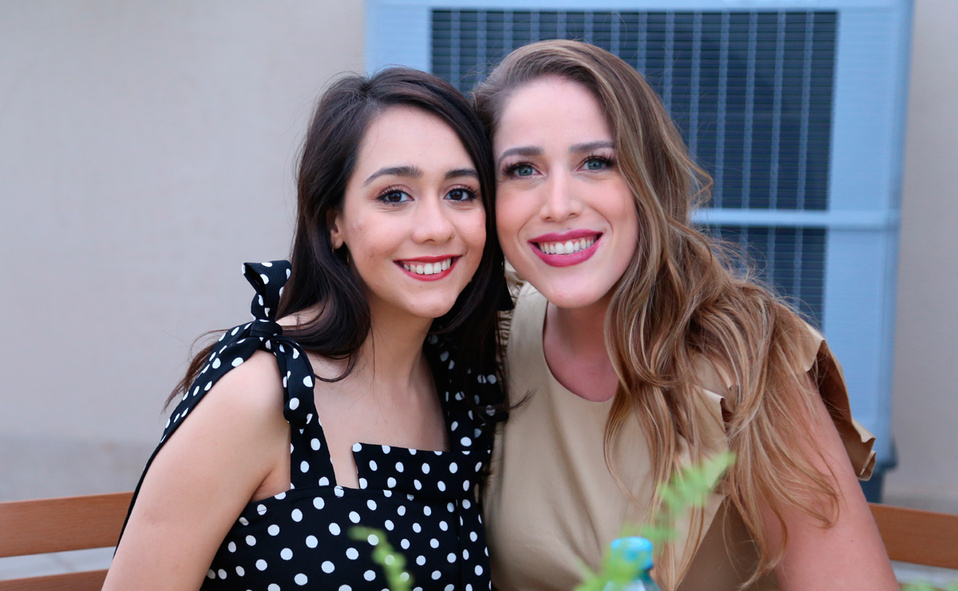 Andrea y Brenda