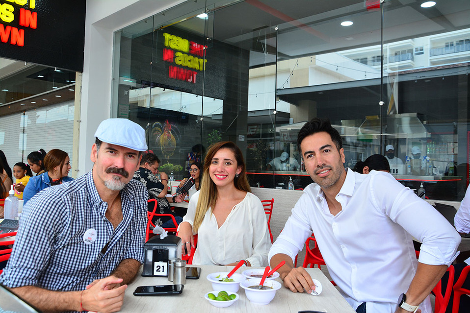 Stephy Fernández y Carlos Osuna