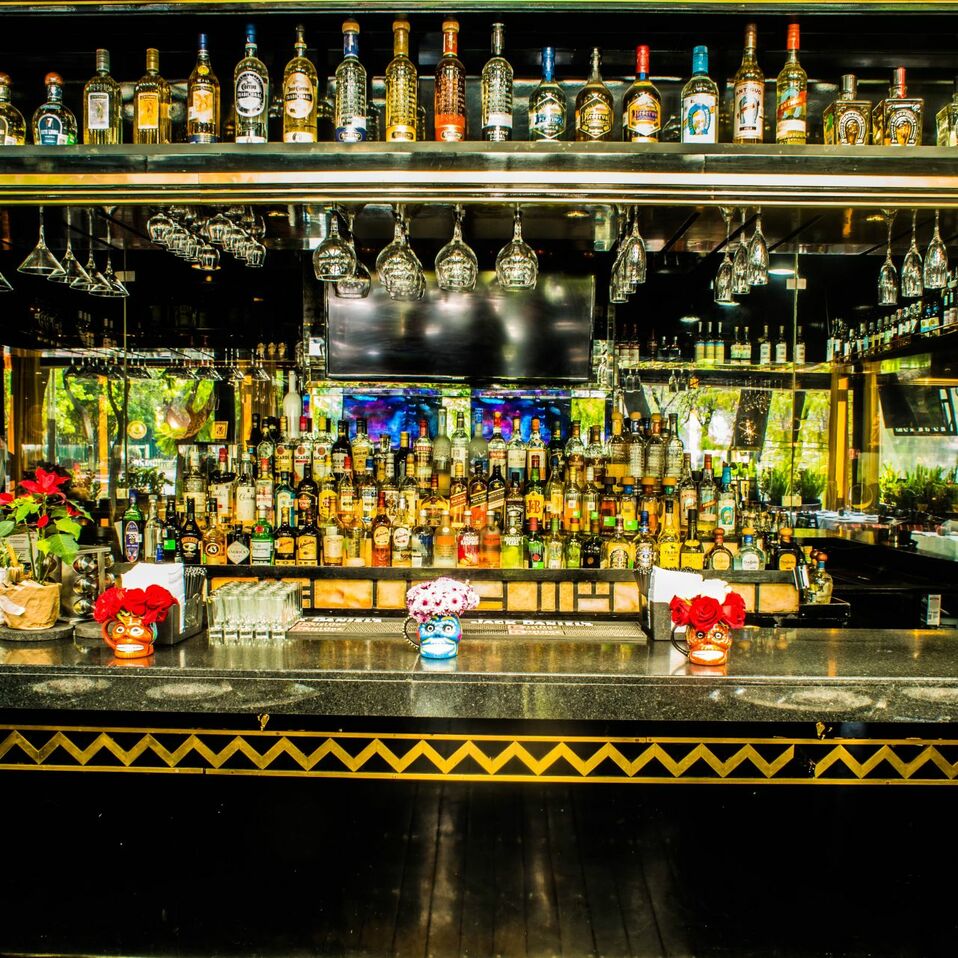 La Cantina NO. 20, reconocida como una cantina premium contemporánea, este lugar se ha convertido ya en uno de los preferidos de los regios.