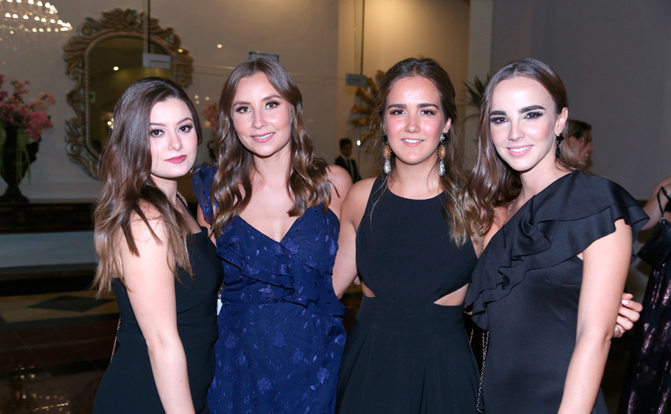 Bárbara, Andrea, Ángela y Consue
