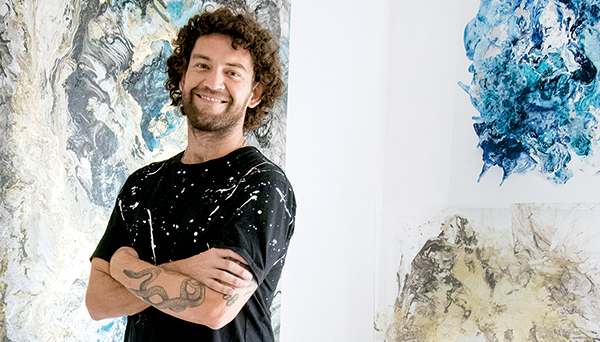 Nacho Aldana presenta piezas en abstracto