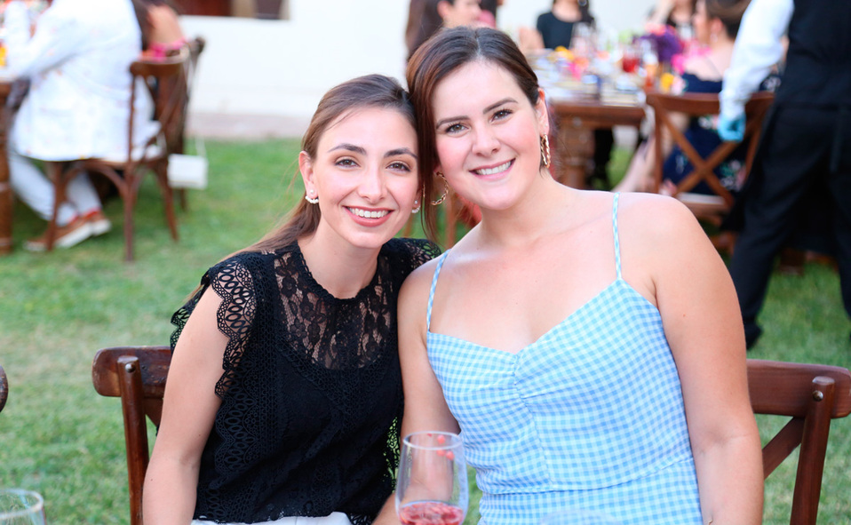 Gabriela y Victoria