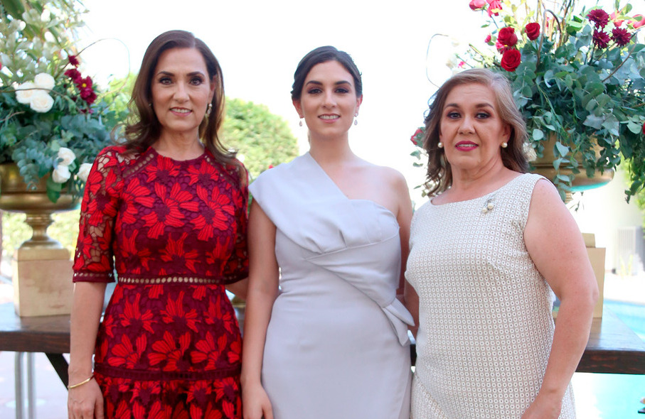 Margarita, Alejandra y Guadalupe