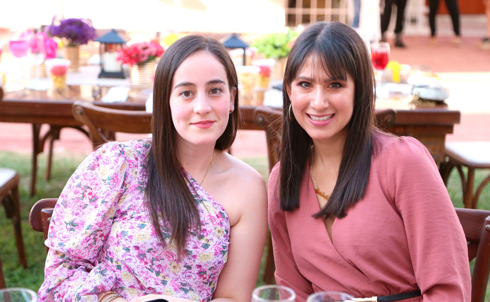 María Isabel y Patricia