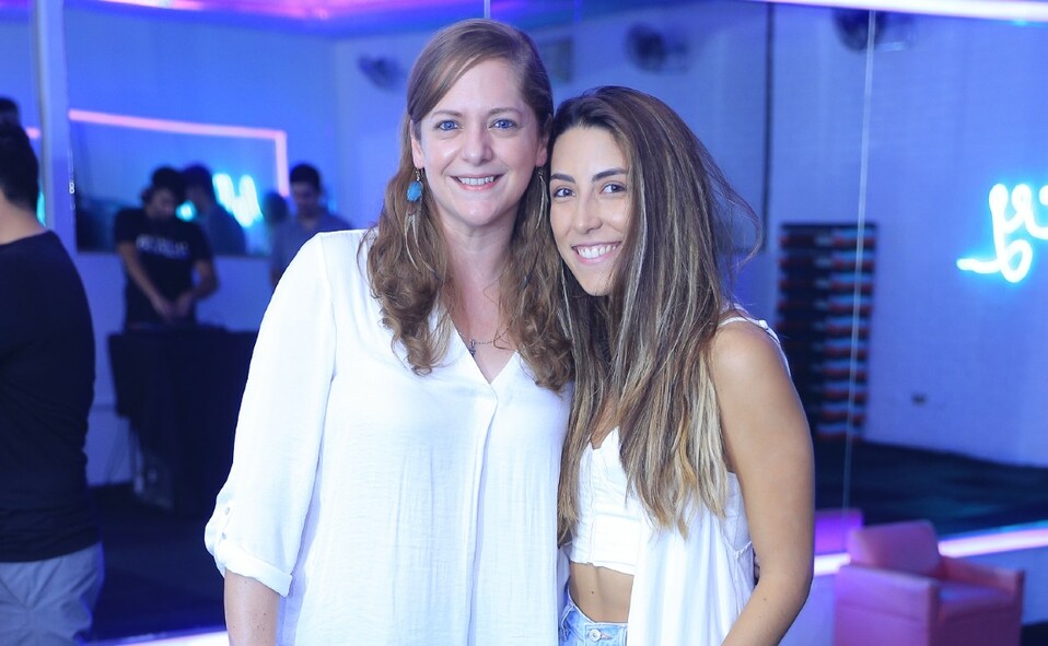 Jimena González y Paola Sosa.  FOTO: DANIEL SALDÍVAR