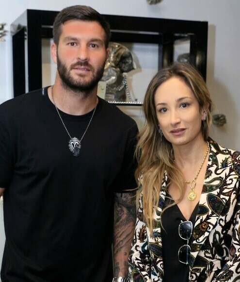 André-Pierre Gignac y Laura Cantú de Babb