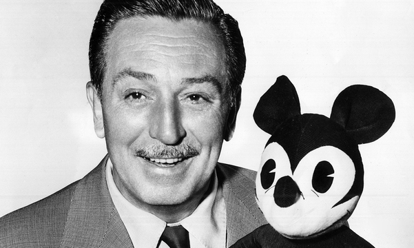 Walt Disney: El creador de Disneyland era un fumador empedernido y falleció de cáncer de pulmón en 1966