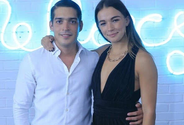 Mauricio Canales y Camila Saracho. FOTO: DANIEL SALDÍVAR