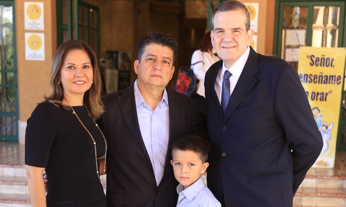 y Ana Verónica González Torres, Leonardo Torres y José Luis Sánchez  / Foto: Omar Valdez