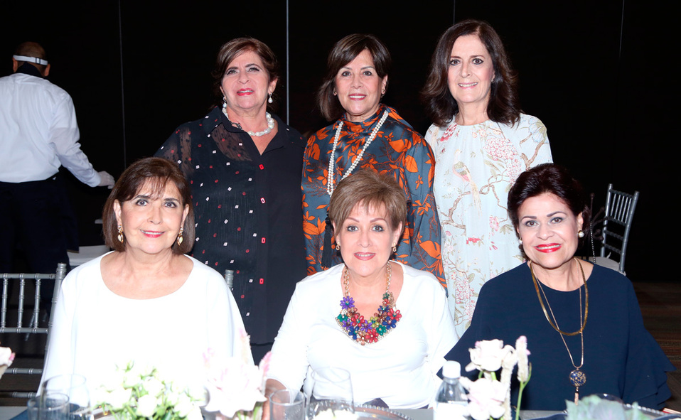 Patricia, Esperanza, Beatriz, Soledad, Rebeca y Lucila