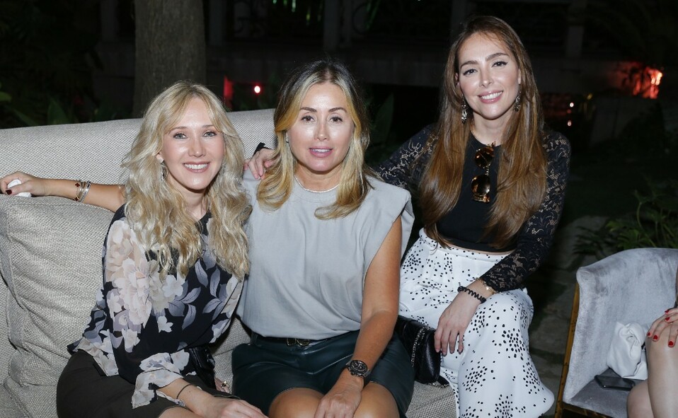 Lorena Gutiérrez, Susana de Almaguer y Madayh De León | Foto: Daniel Saldívar