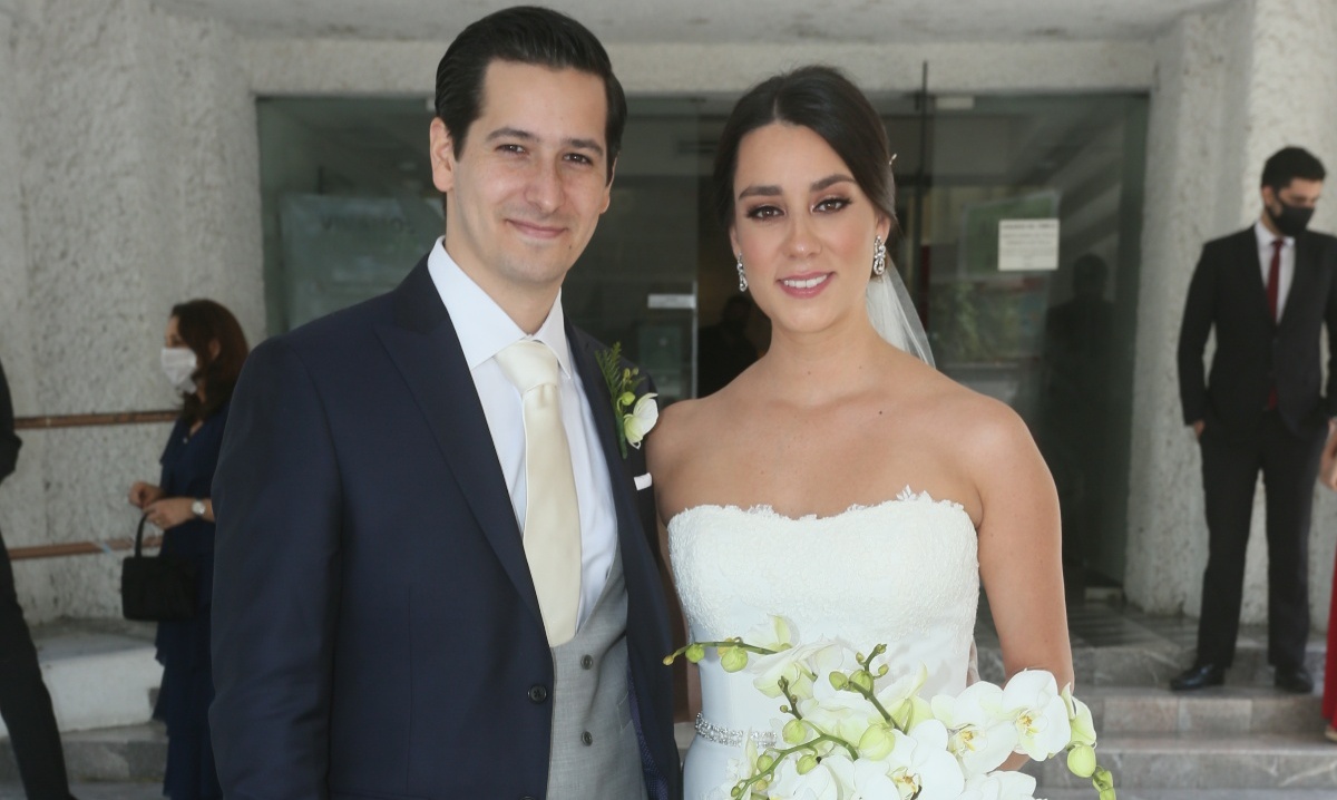 Iván Elizondo y Roberta Jasso / Omar Valdez