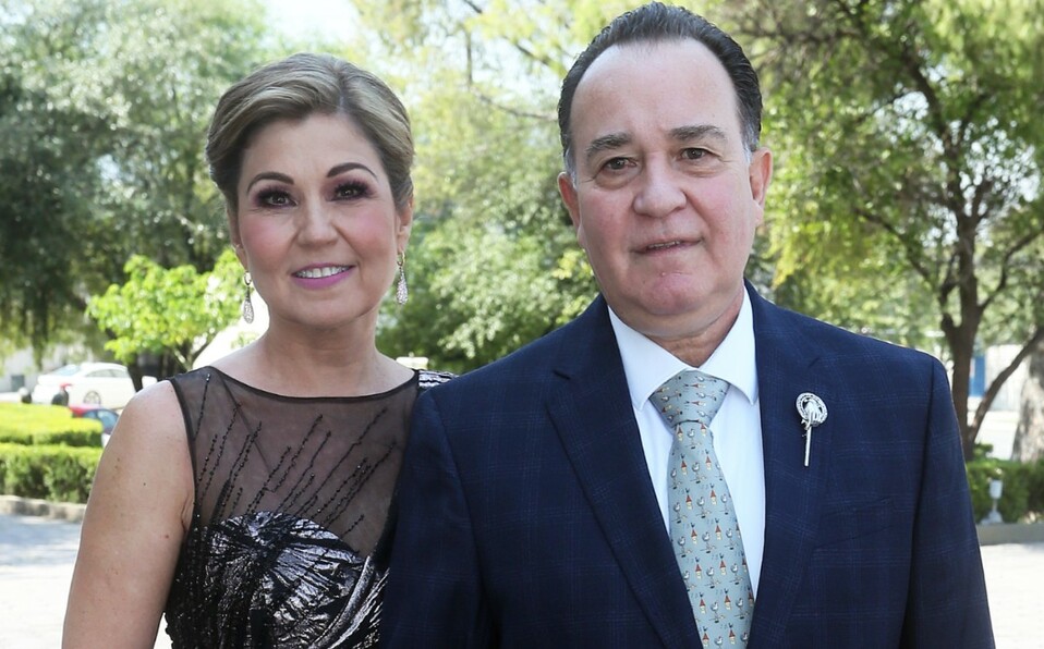 Papás de la novia. Patricia Treviño de Ortiz y Pedro Ortiz / Foto: Daniel Saldívar