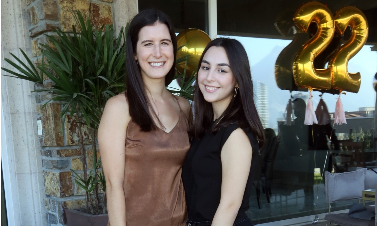 María De la Garza y Lucila Maldonado / Oma Valdez