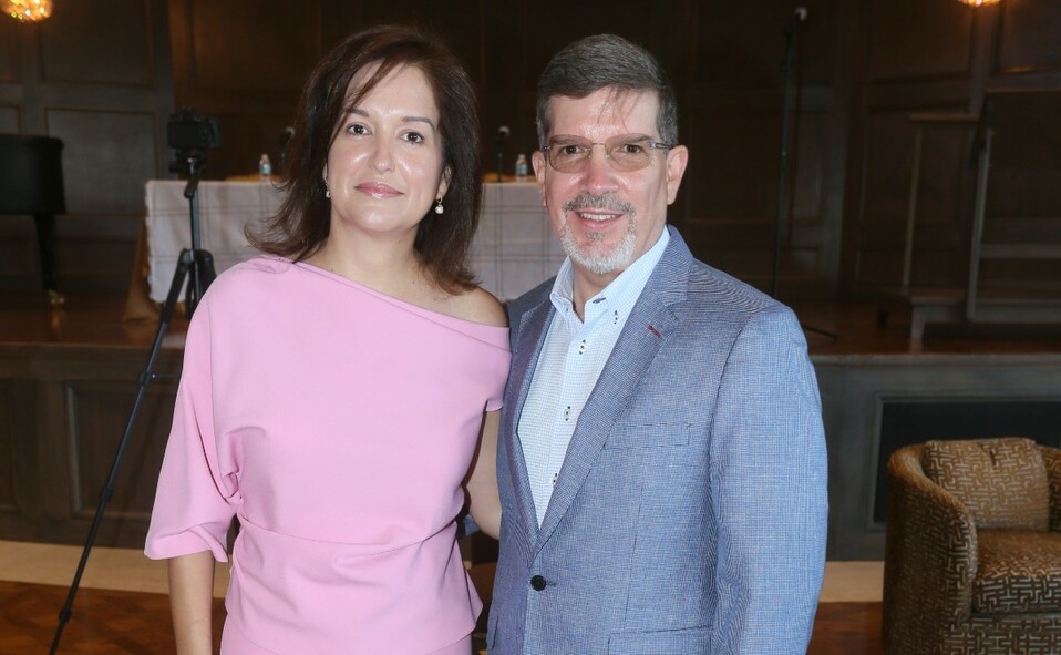 Rolva Cantú de De la Garza y Gustavo De la Garza. FOTO: OMAR VALDEZ